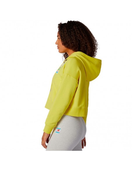 NEW BALANCE CHAQUETA ESSENTIALS FIELD DAY AMARILLO MUJER NEW BALANCE CHAQUETA ESSENTIALS FIELD DAY AMARILLO MUJER