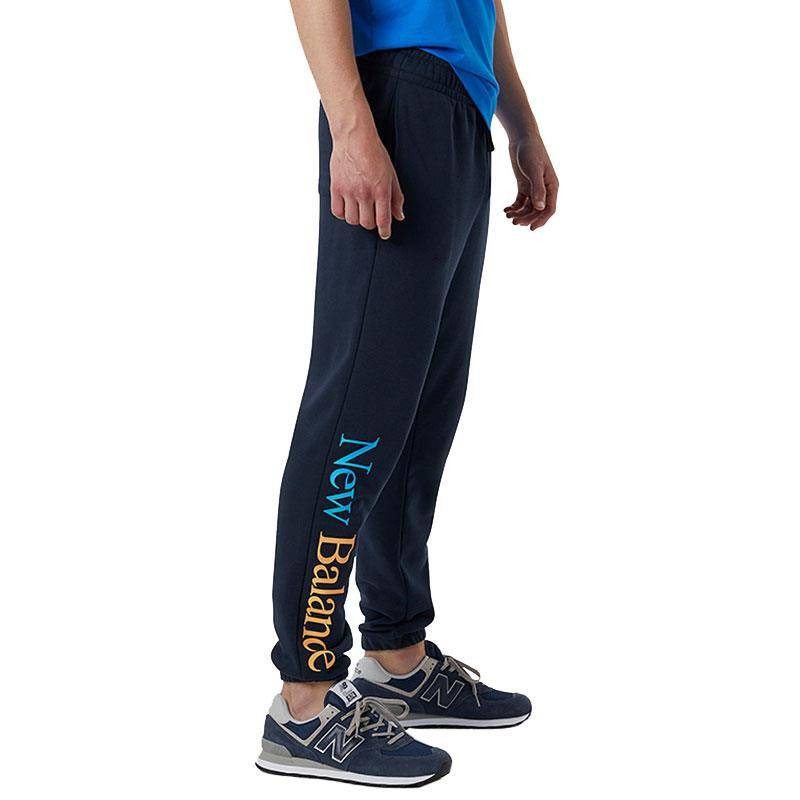NEW BALANCE PANTALÓN ESSENTIALS CELEBRATE AZUL MARINO HOMBRE 2