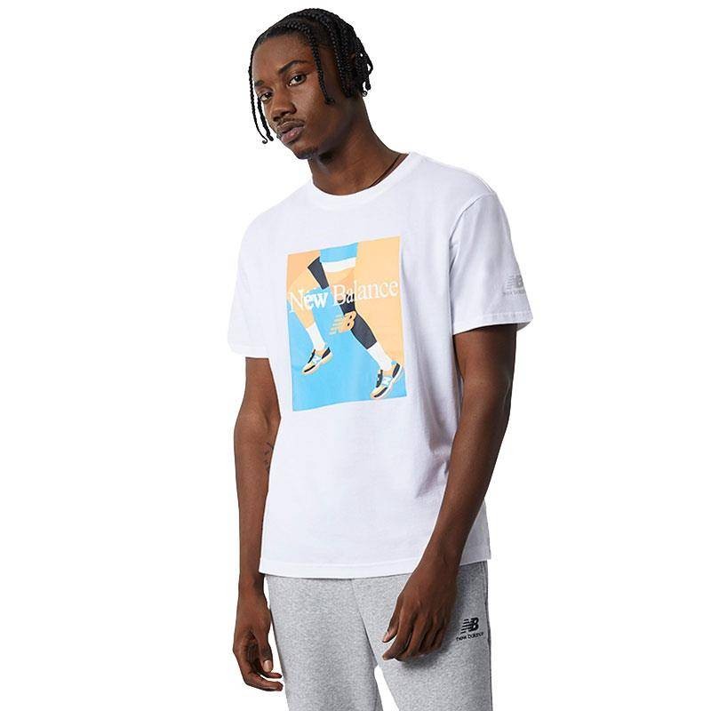 NEW BALANCE CAMISETA ESSENTIALS CELEBRATE RUN BLANCO HOMBRE