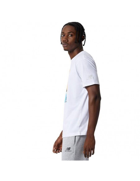 NEW BALANCE CAMISETA ESSENTIALS CELEBRATE RUN BLANCO HOMBRE NEW BALANCE CAMISETA ESSENTIALS CELEBRATE RUN BLANCO HOMBRE
