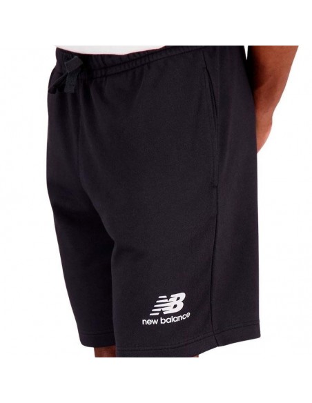 NEW BALANCE SHORT ESSENTIALS STACKED LOGO NEW BALANCE SHORT ESSENTIALS STACKED LOGO