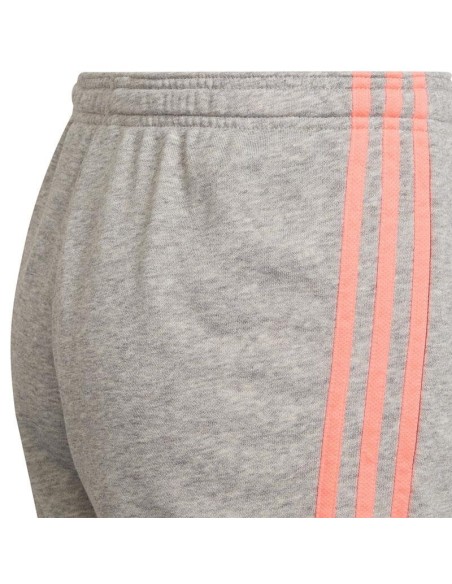 ADIDAS SHORT ESSENTIALS 3 BANDAS NIÑO ADIDAS SHORT ESSENTIALS 3 BANDAS NIÑO