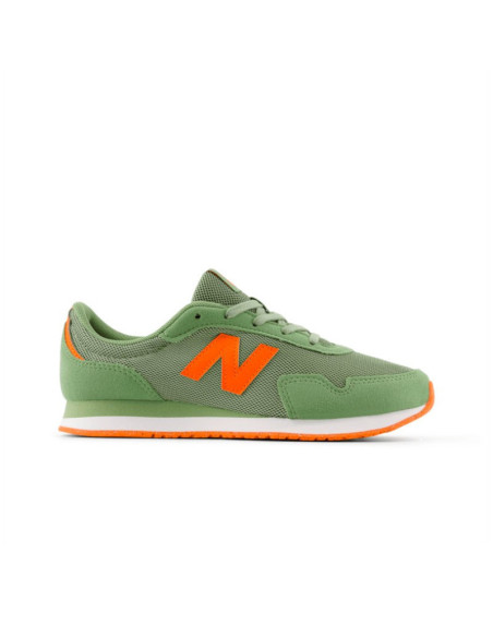 Zapatillas New Balance 323 verdes exterior