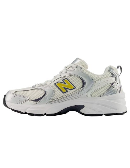 Zapatillas New Balance 530 beige parte interior