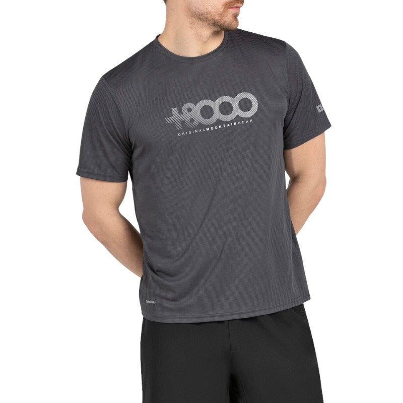 Camiseta +8000 Tachel gris por delante 2
