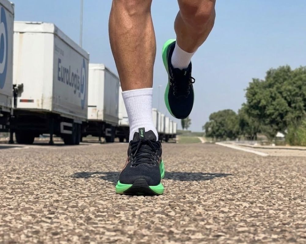 Tipo de pisada pronadora con las Asics Novablast