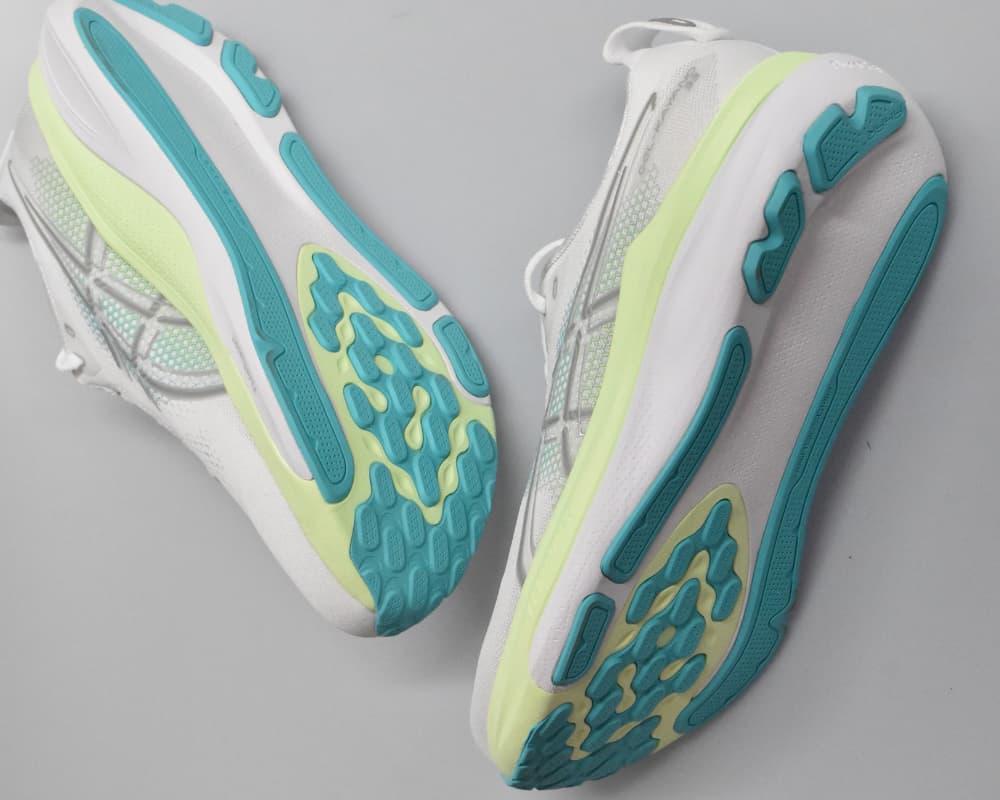 suela-de-las-asics-gel-kayano-33